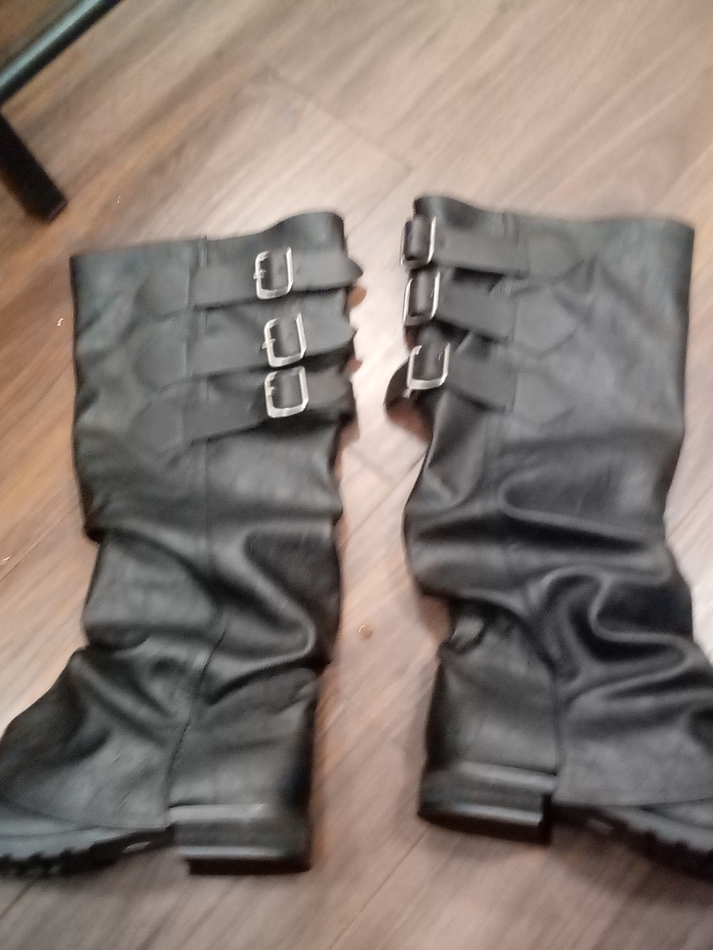 Source Unknown Black Mid-Calf Buckle-Strap Women’s Boots